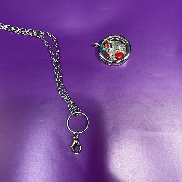 TEACHER APPRECIATION Living Locket Necklace Silver Chain 7 Pieces and 1 Disk - Picture 3 of 7